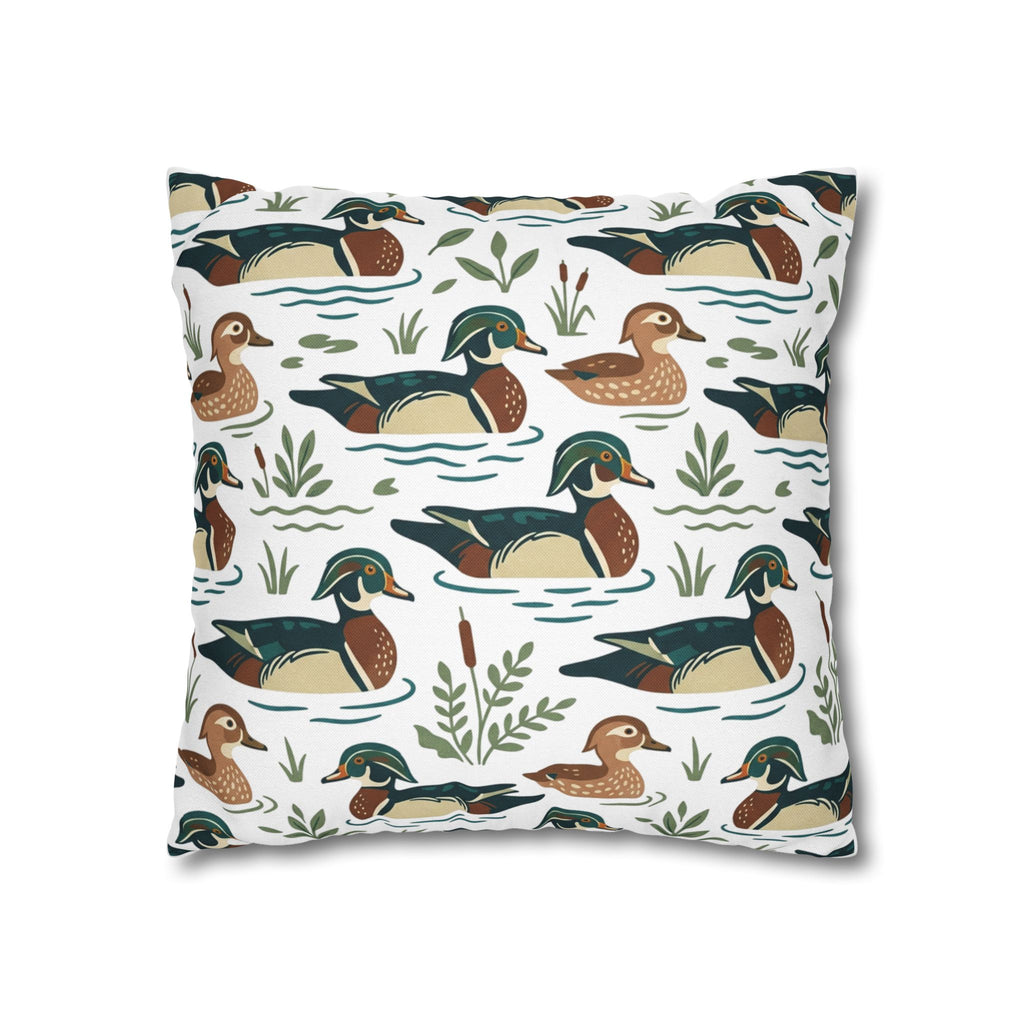 Wood Duck Pattern Pillow Cover — Nature-Inspired Decorative Throw Pillowcase