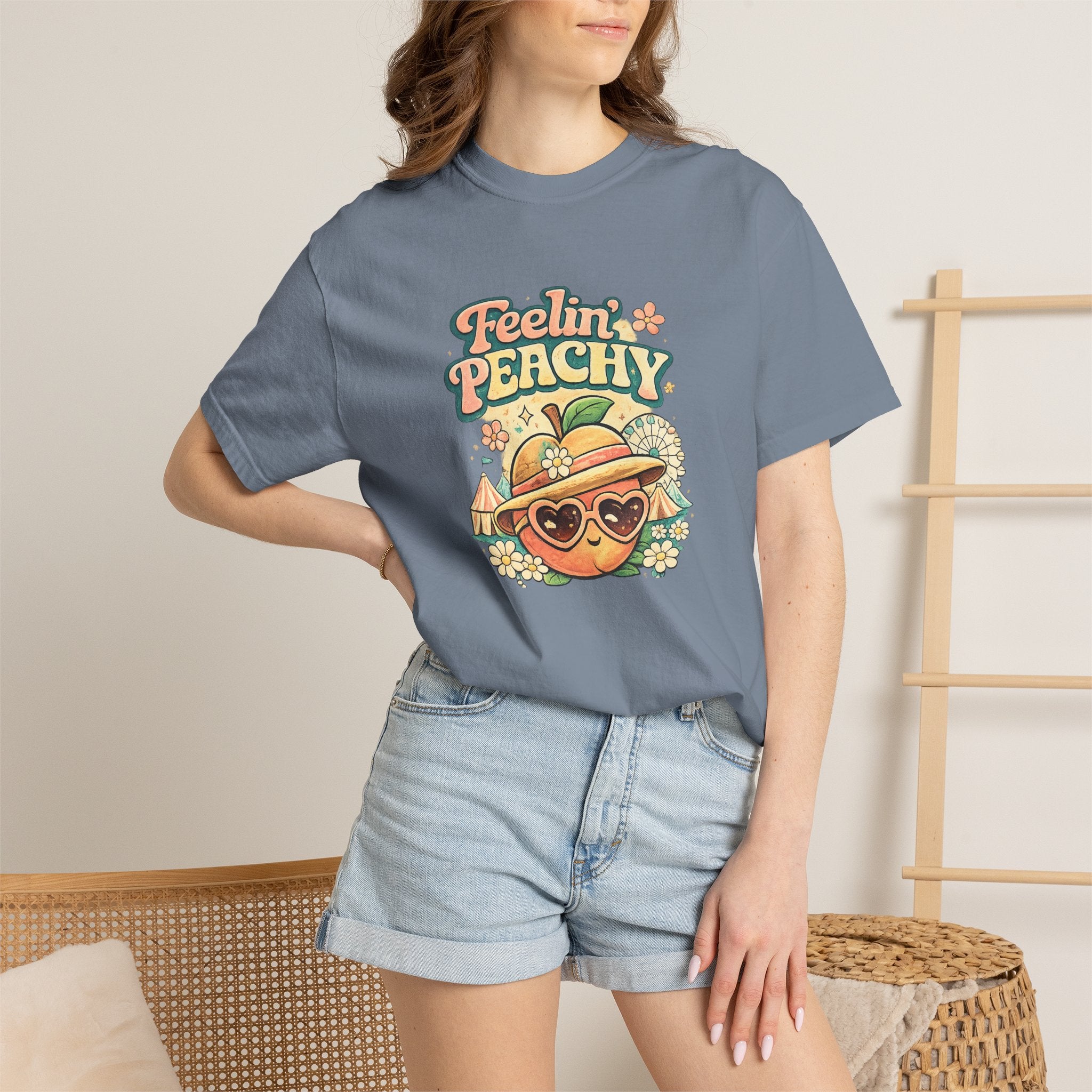 Feelin' Peachy T-Shirt – Retro Summer Peach Graphic Tee