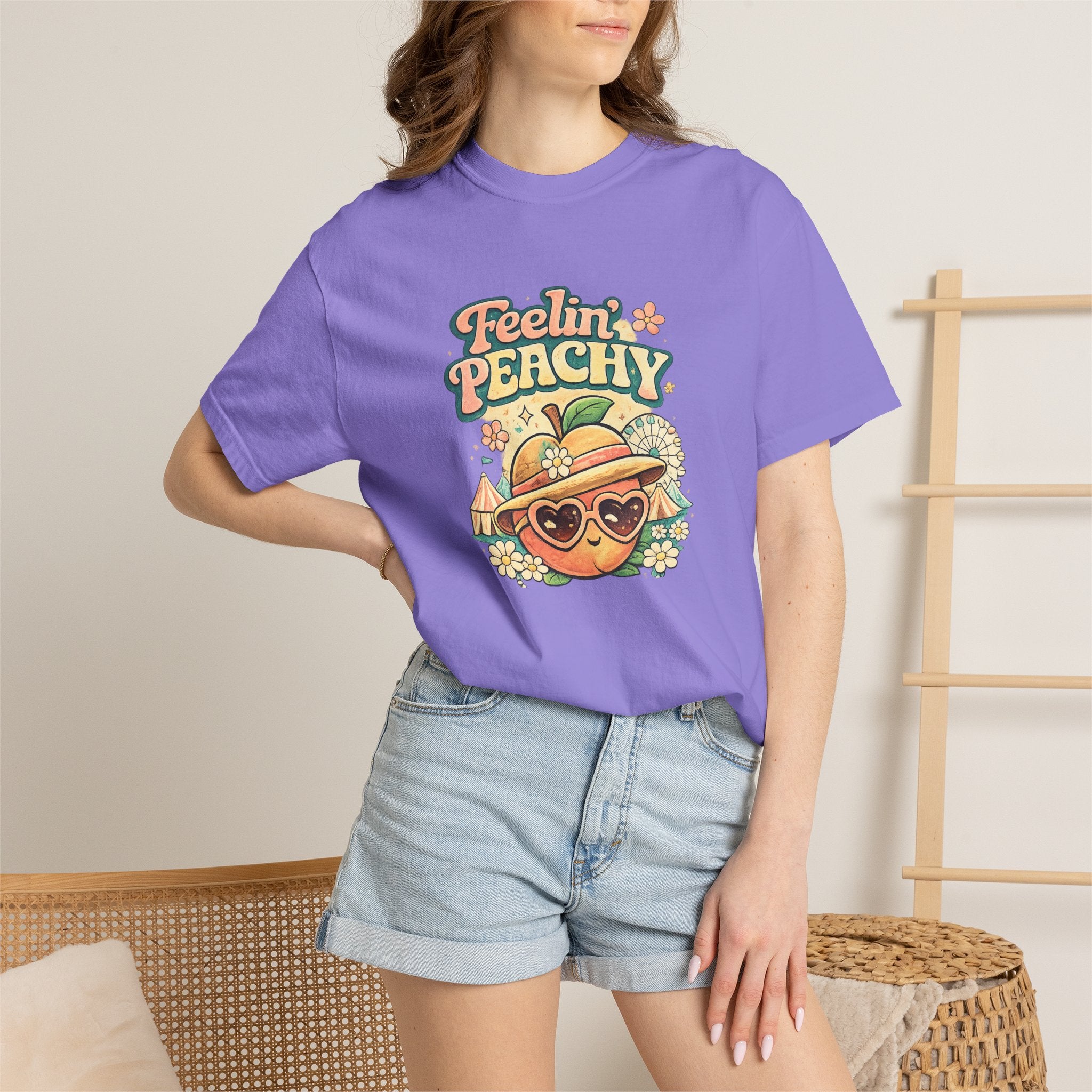 Feelin' Peachy T-Shirt – Retro Summer Peach Graphic Tee